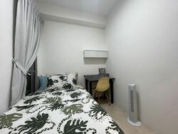 The Lakeshore (D22), Condominium #520243651